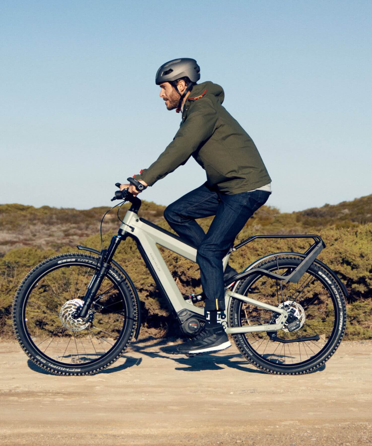 Electric Touring Bikes