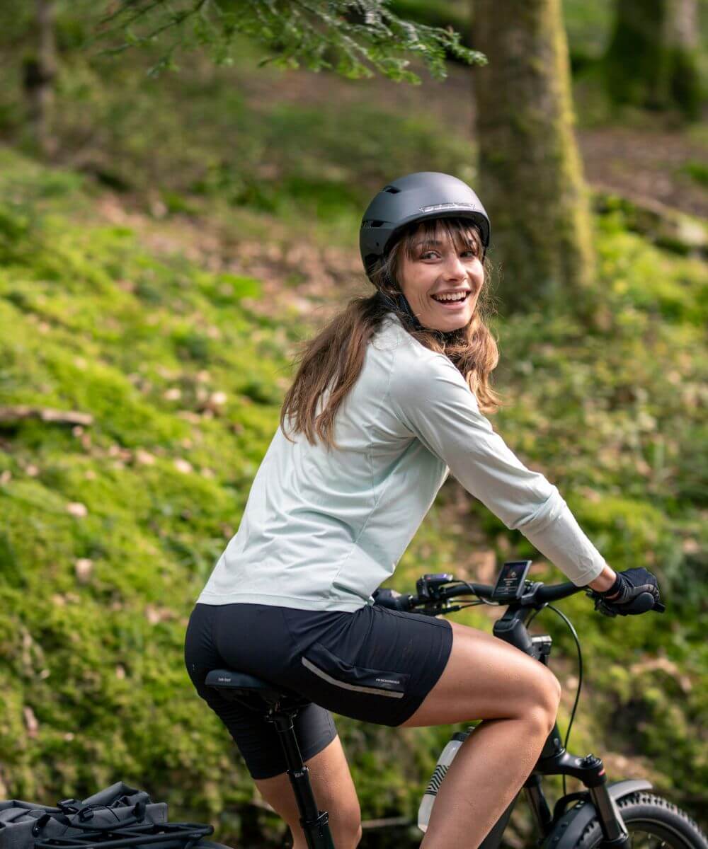 Moustache Xroad FS 4 Canada