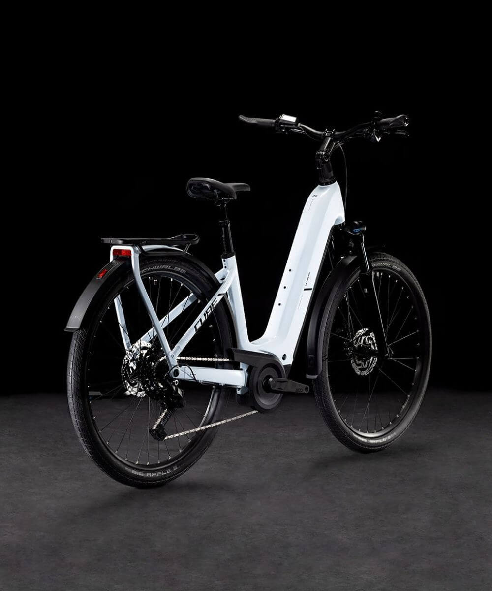 Cube Kathmandu Hybrid One 600 electric bike