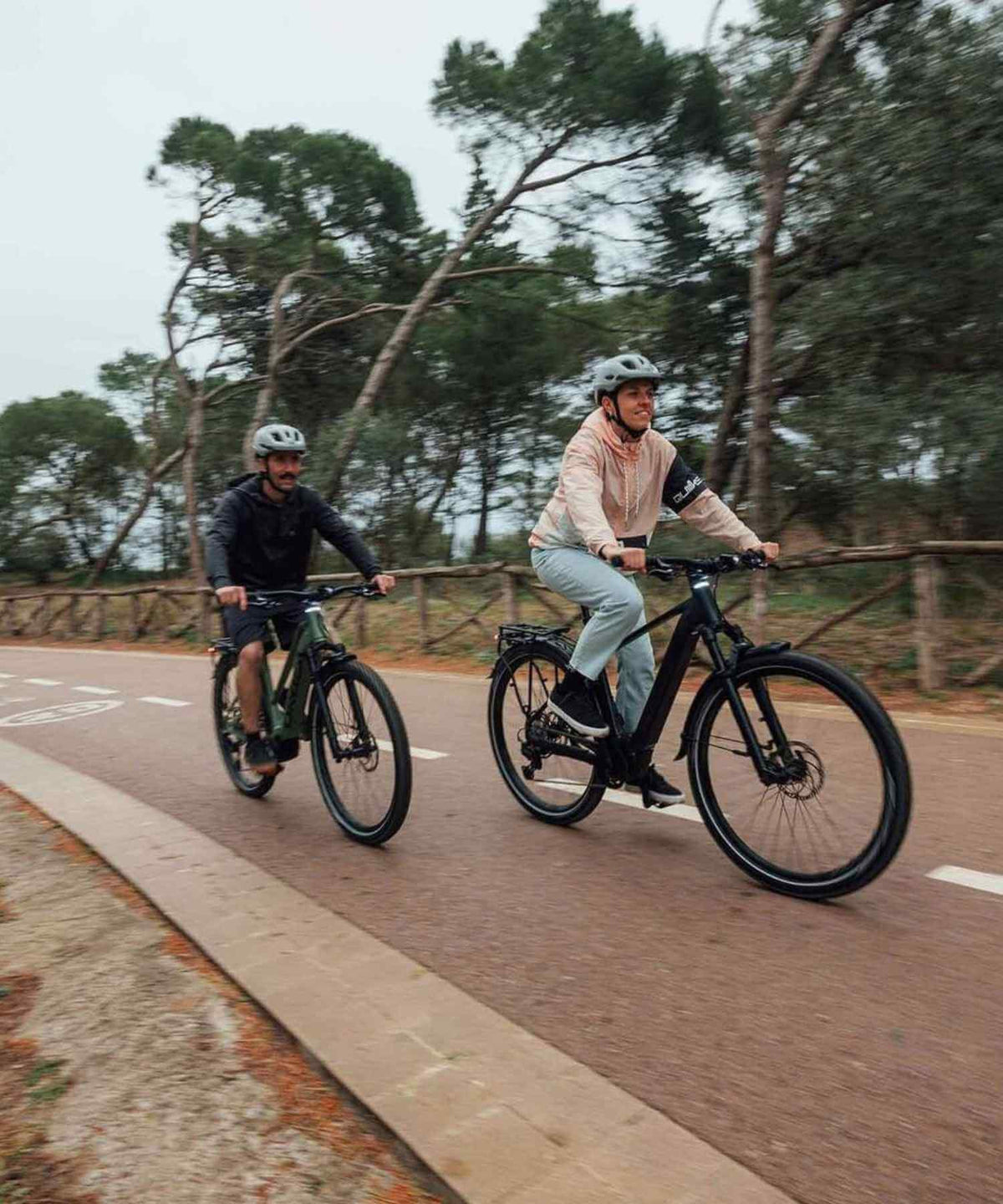 Electric Touring Bikes