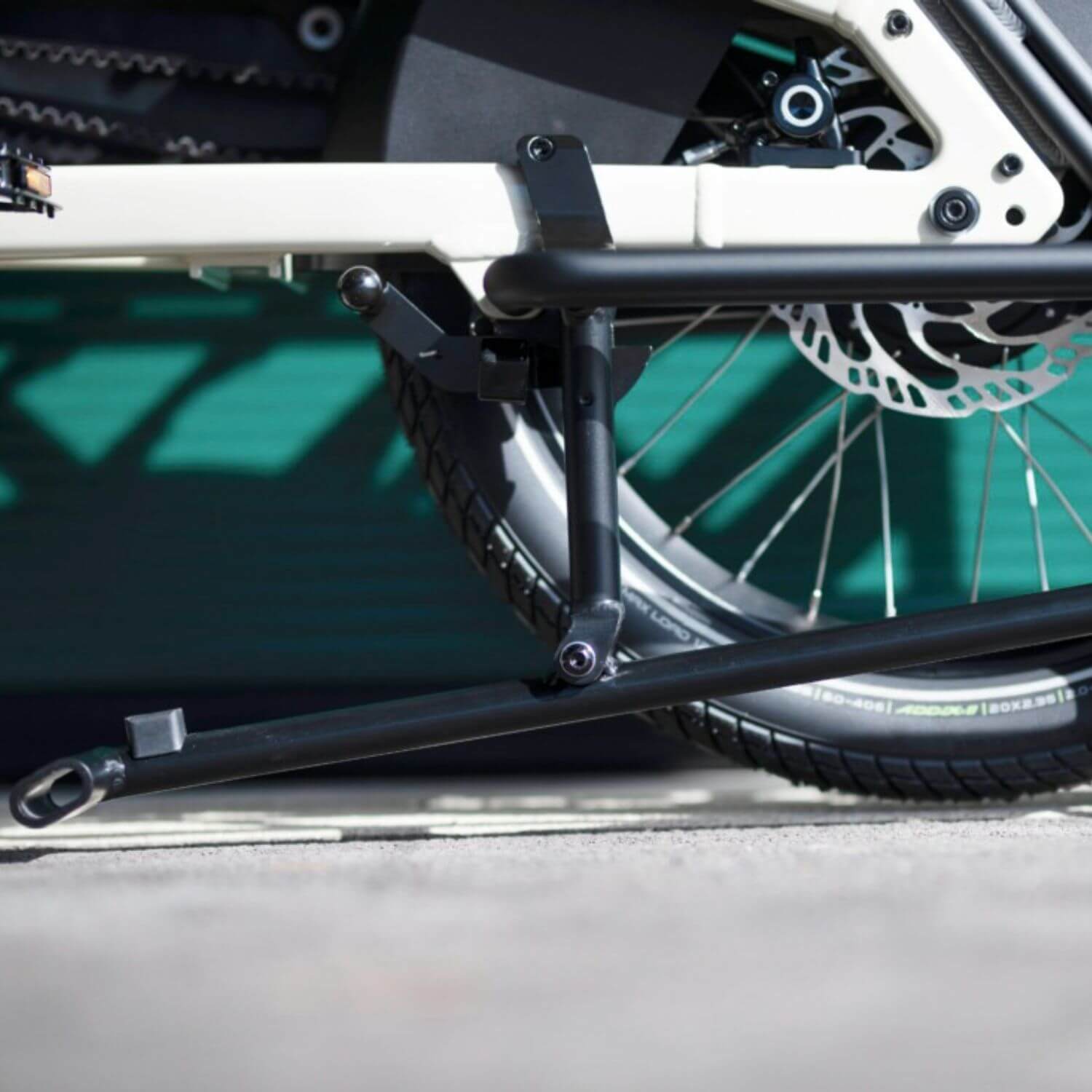 Moustache Lundi 20 Security Lock