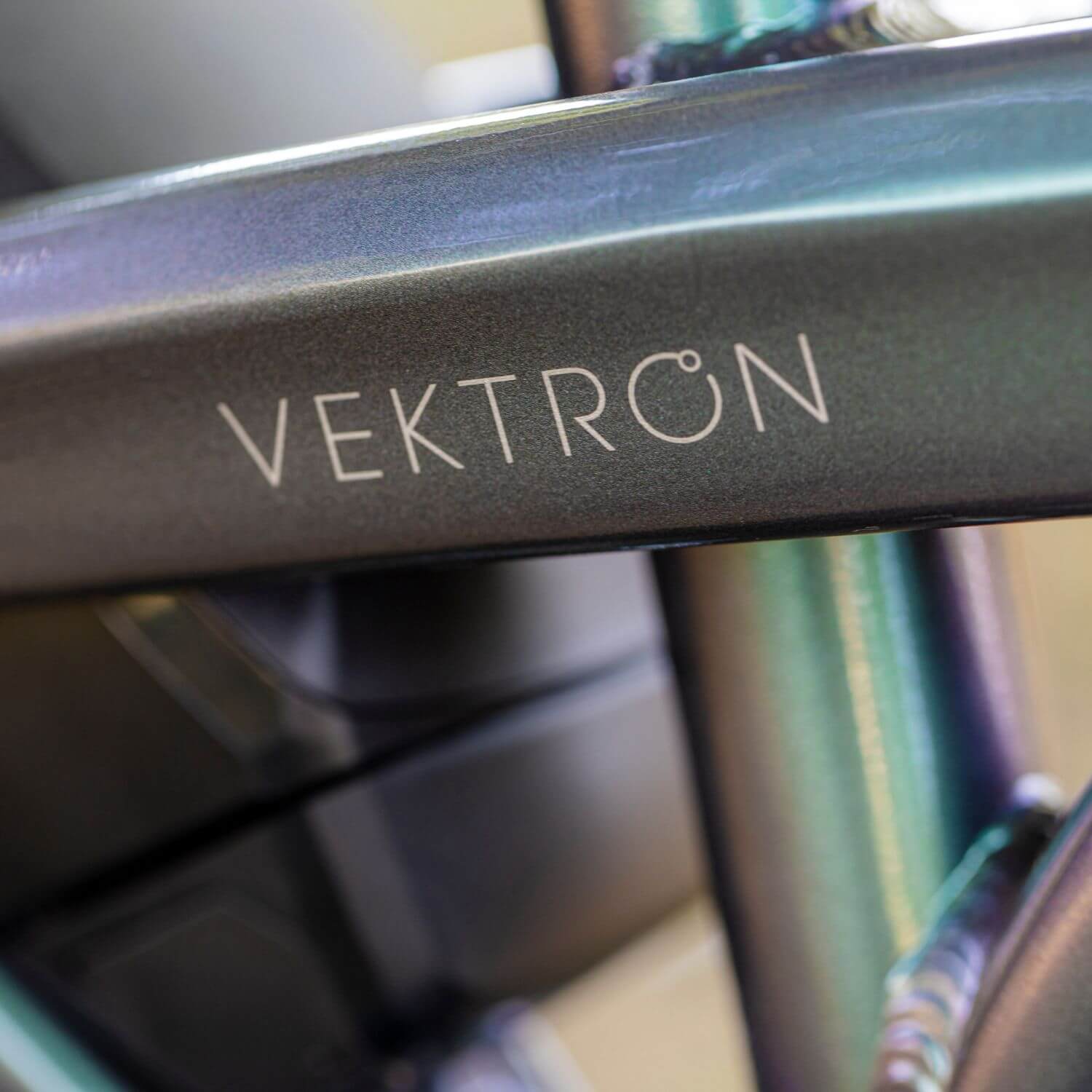 Tern Vektron Canada