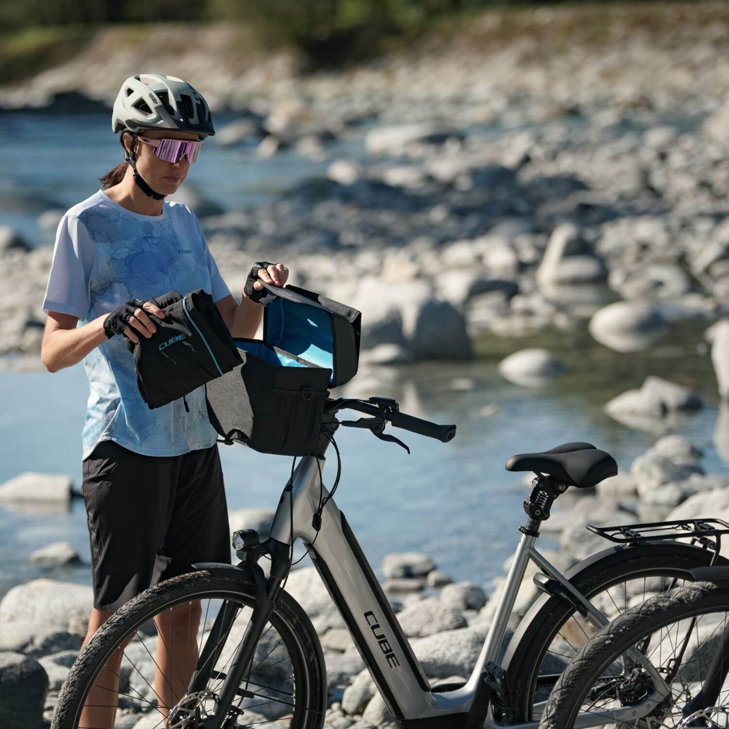 electric bikes kingston