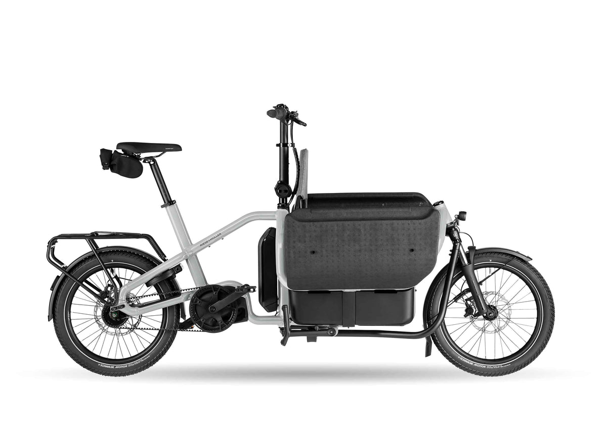Riese & Müller Carrie2 FAMILY electric cargo bike for kids in Shadow, studio photo of the 209 cm long frame